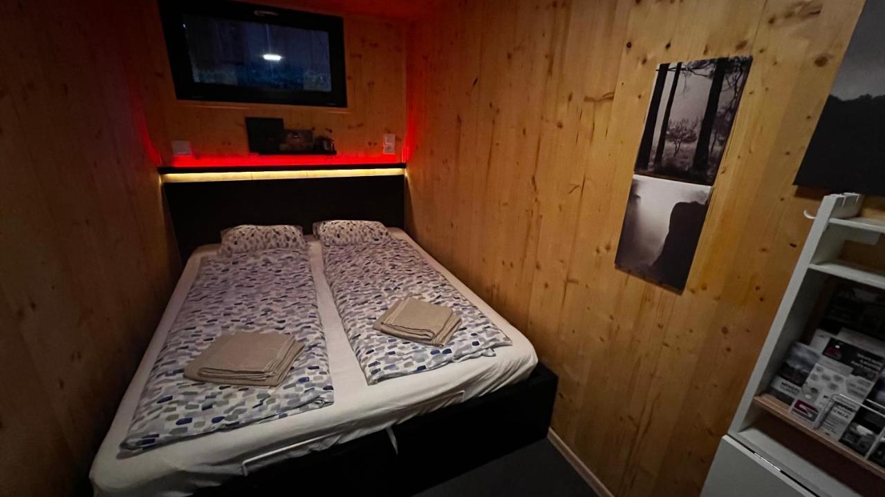 Tiny House Baraczek Brno-Jundrov, Ulice Veslarska Apartment Exterior photo